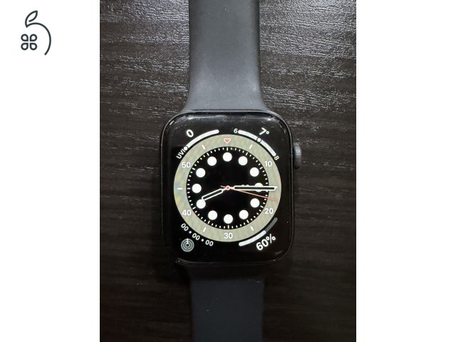 Apple Watch Series 5 Space Grey Aluminium Case Black Sport Band 44 mm GPS