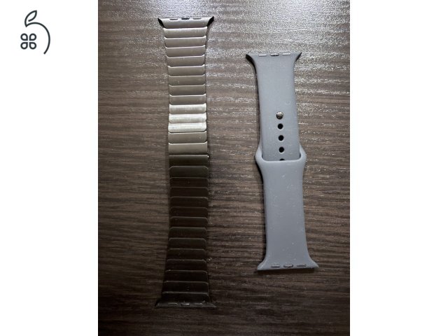 Apple Watch Series 5 Space Grey Aluminium Case Black Sport Band 44 mm GPS