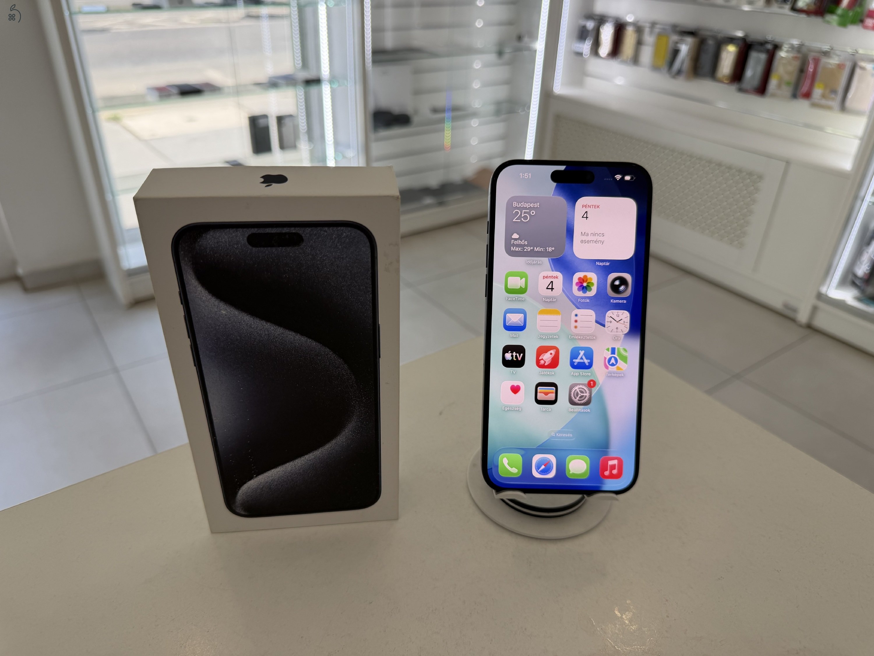 iPhone 15 Pro Max 256GB KÉK One Függő Újszerű/1 hónap gar./