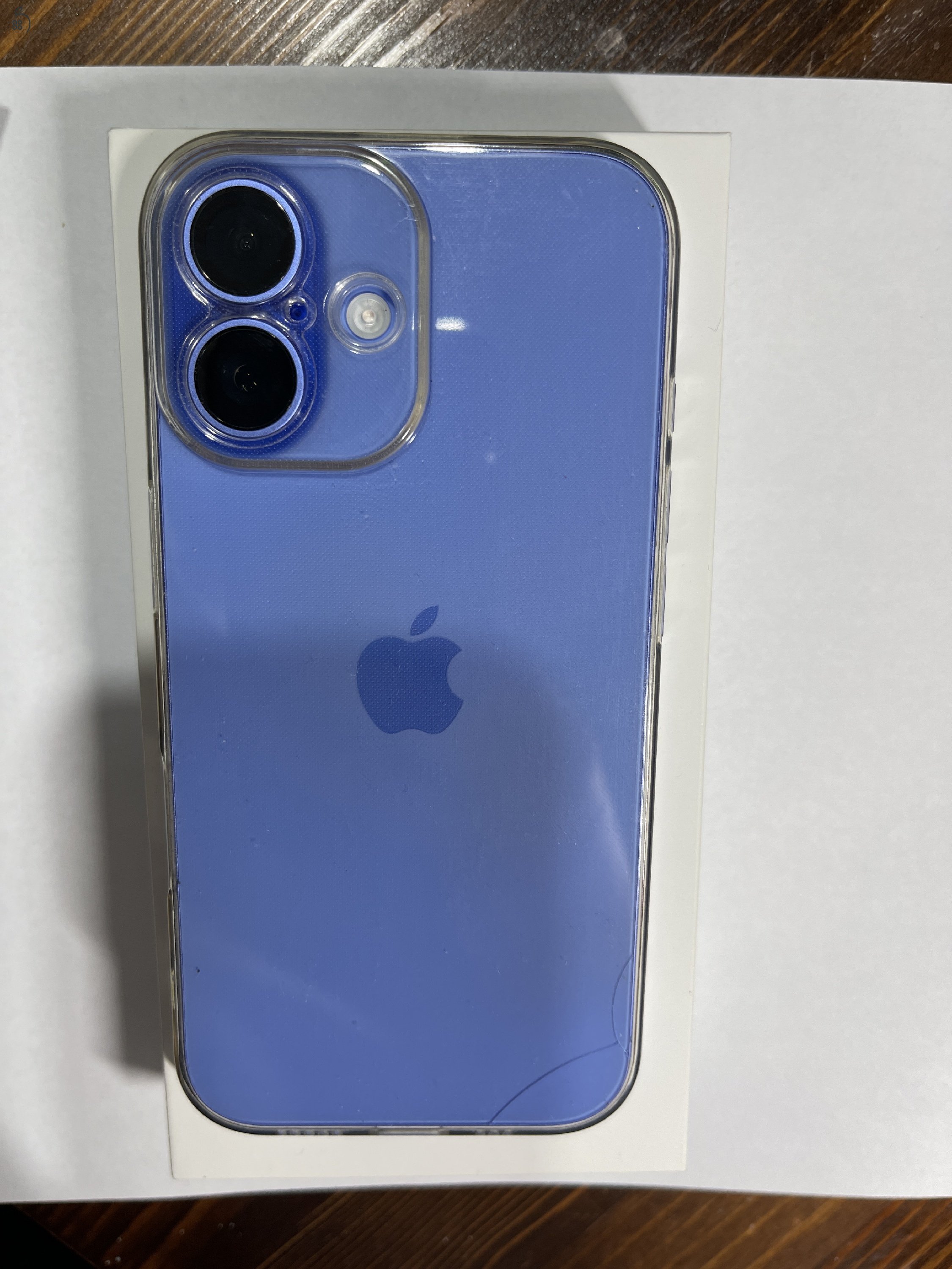 iPhone 16 Ultramarine 128 gb 99 % akku, 2027.02. Apple garancia