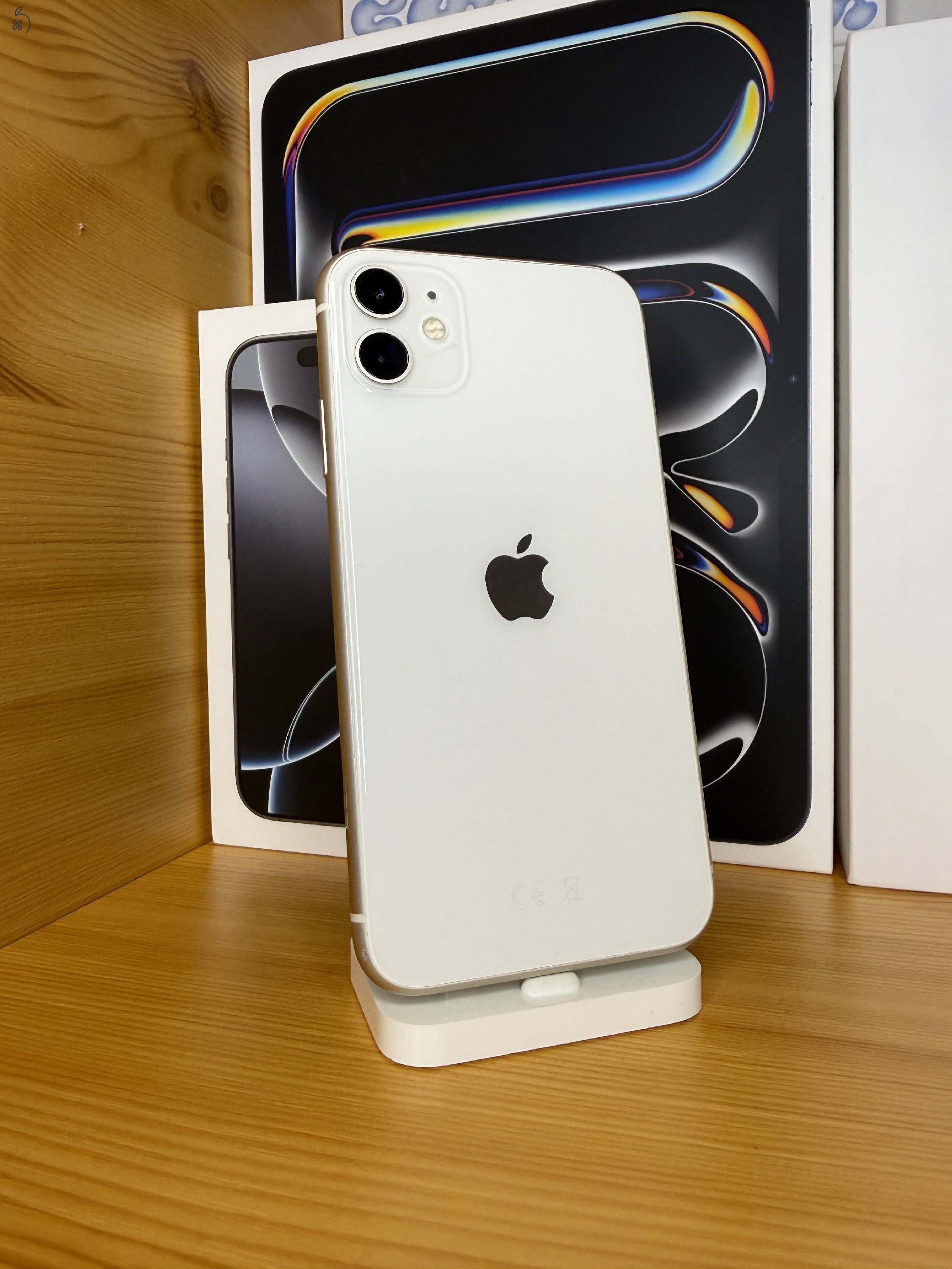 iPhone 11 Független 128GB 100% akku