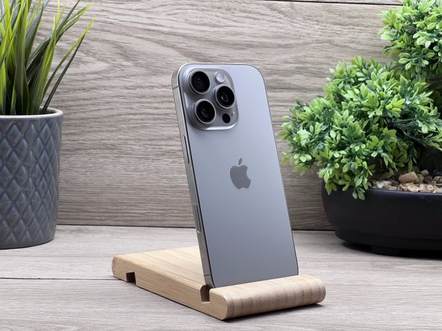 Hibátlan iPhone 16 Pro Natural  Titanium 256GB 2 ÉV Garanciával 91%