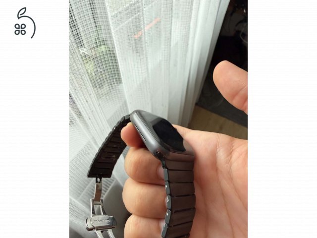 Apple Watch SE 1.gen GPS 44mm (2020)