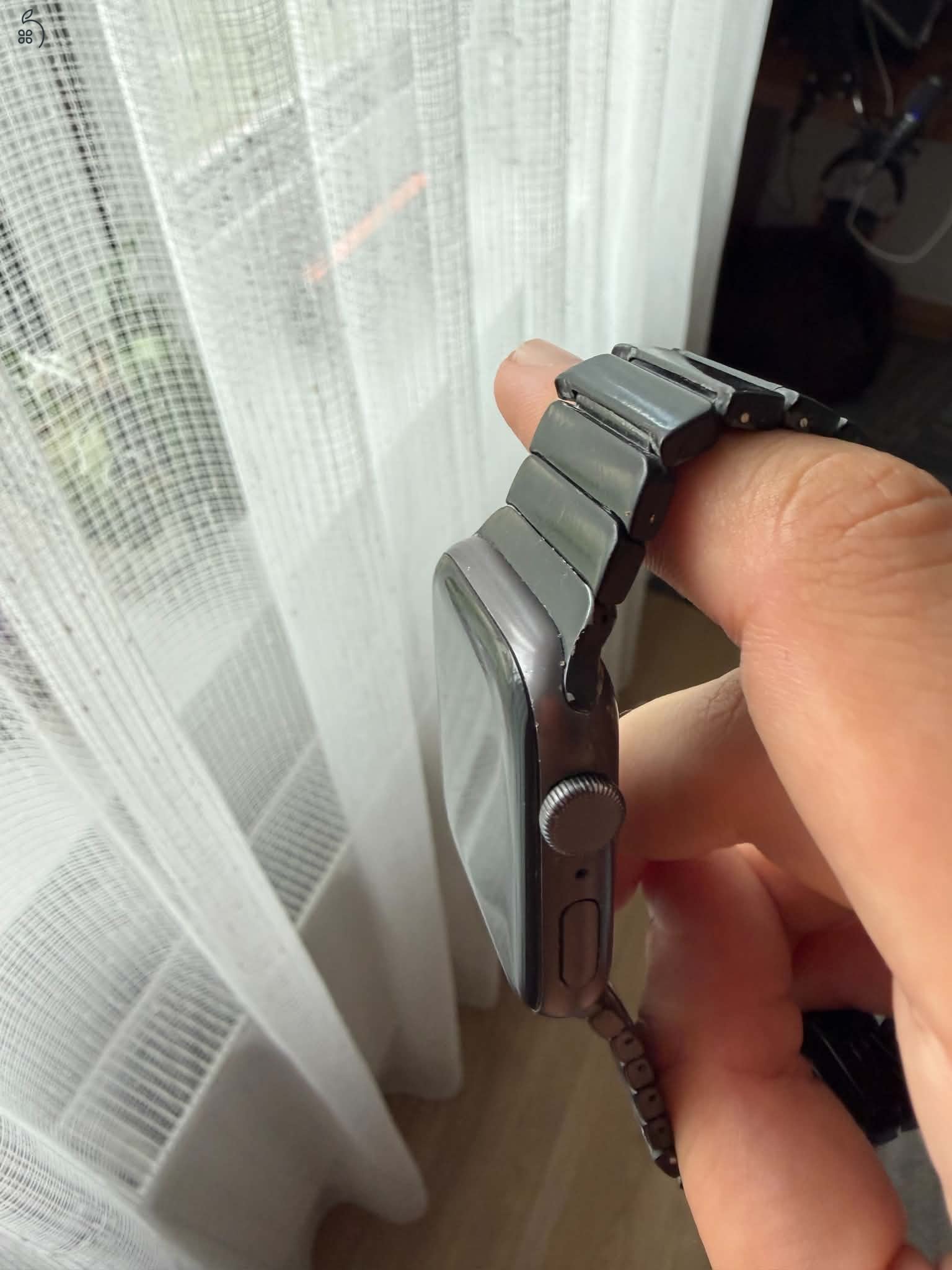 Apple Watch SE 1.gen GPS 44mm (2020)