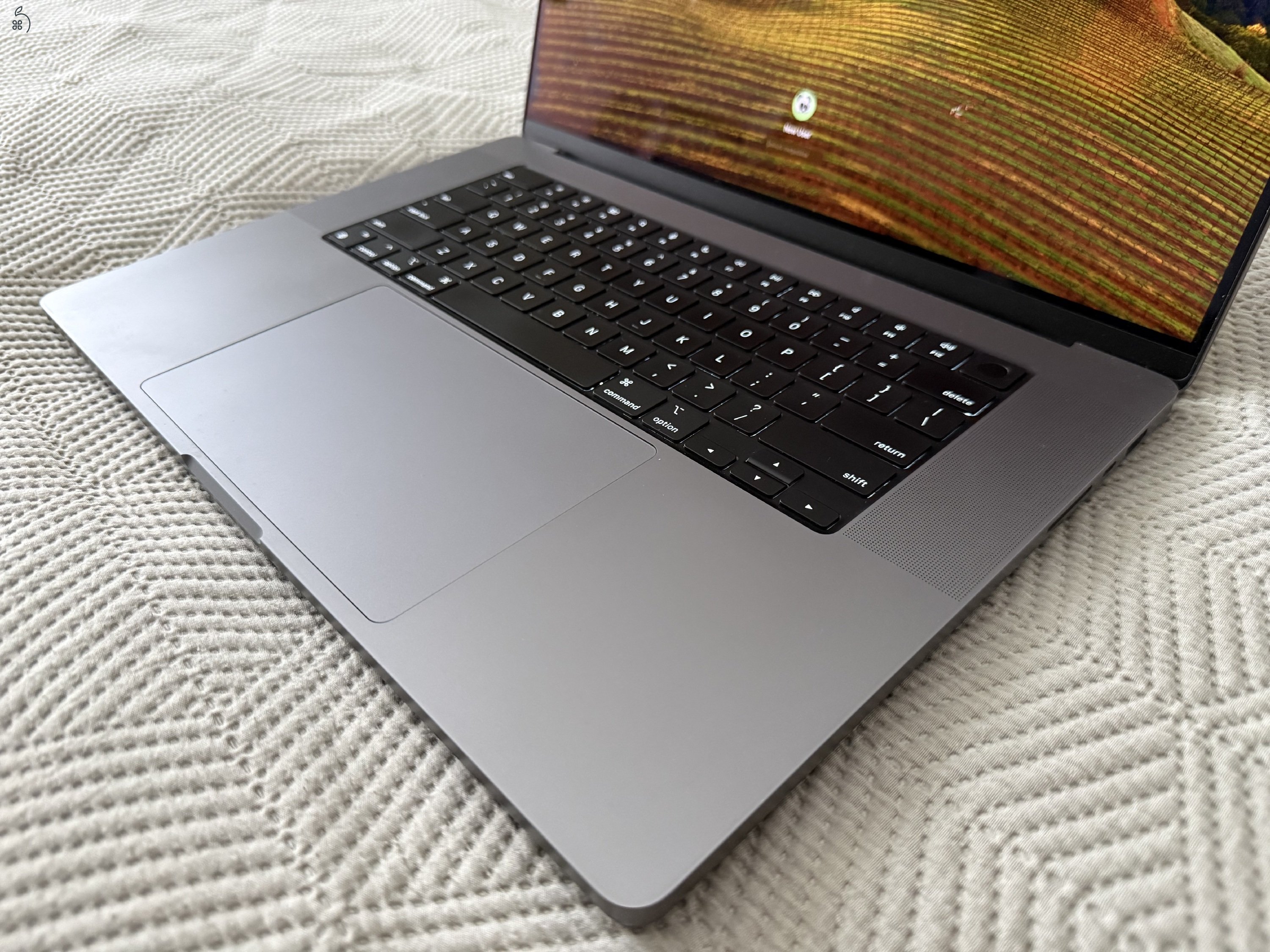 Macbook Pro 16”, M1 Pro, 32GB RAM, 1TB SSD