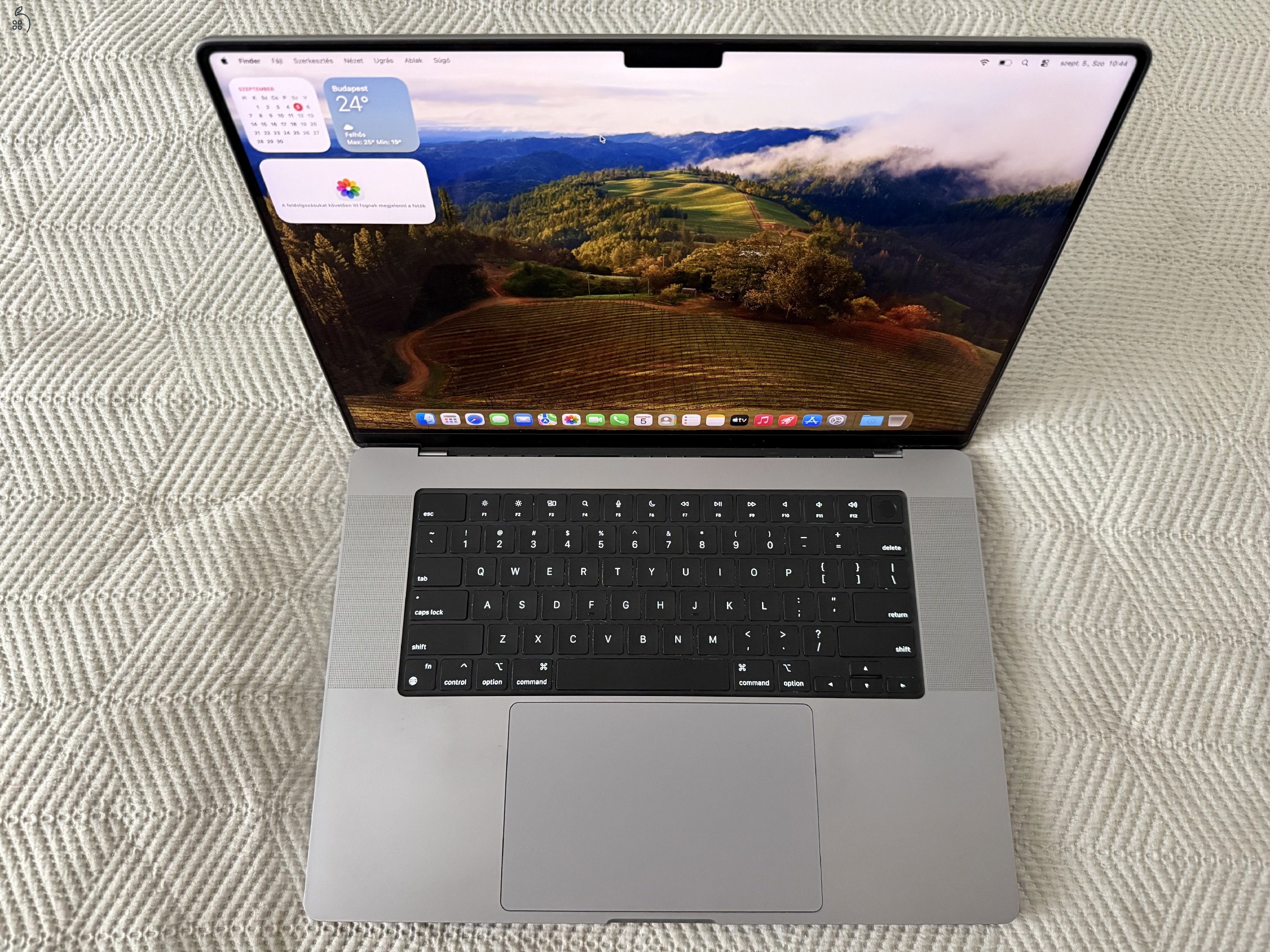 Macbook Pro 16”, M1 Pro, 32GB RAM, 1TB SSD