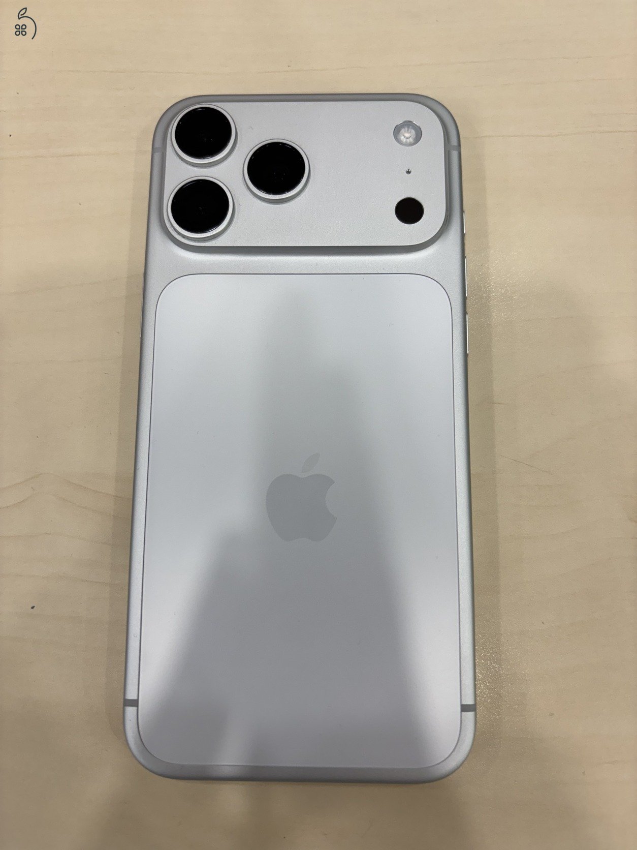 IPHONE 17 PRO MAX 256GB SILVER - KÁRTYAFÜGGETLEN, 3 ÉV GARANCIÁVAL