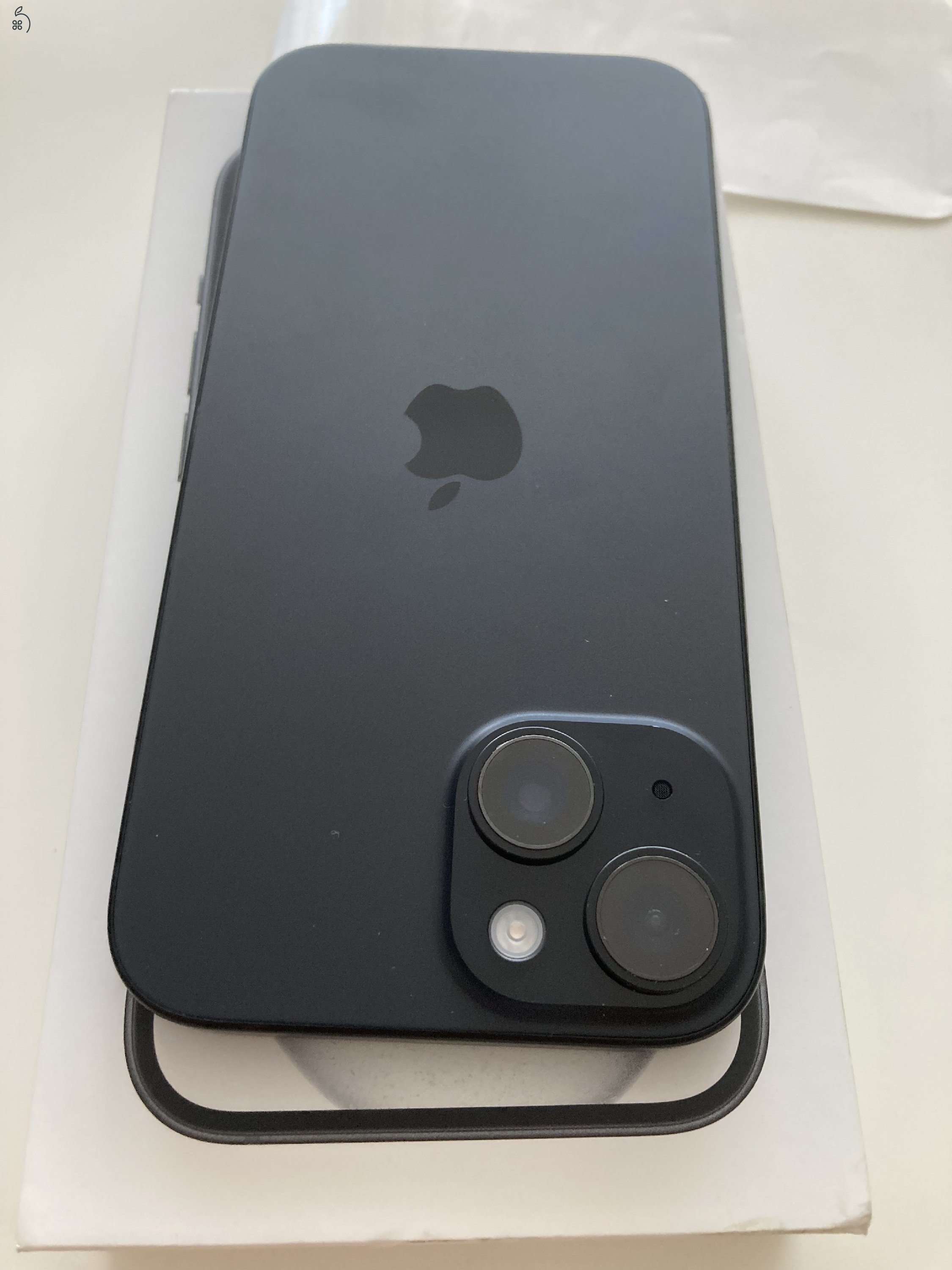 iPhone 15 128GB 7 töltési ciklus!