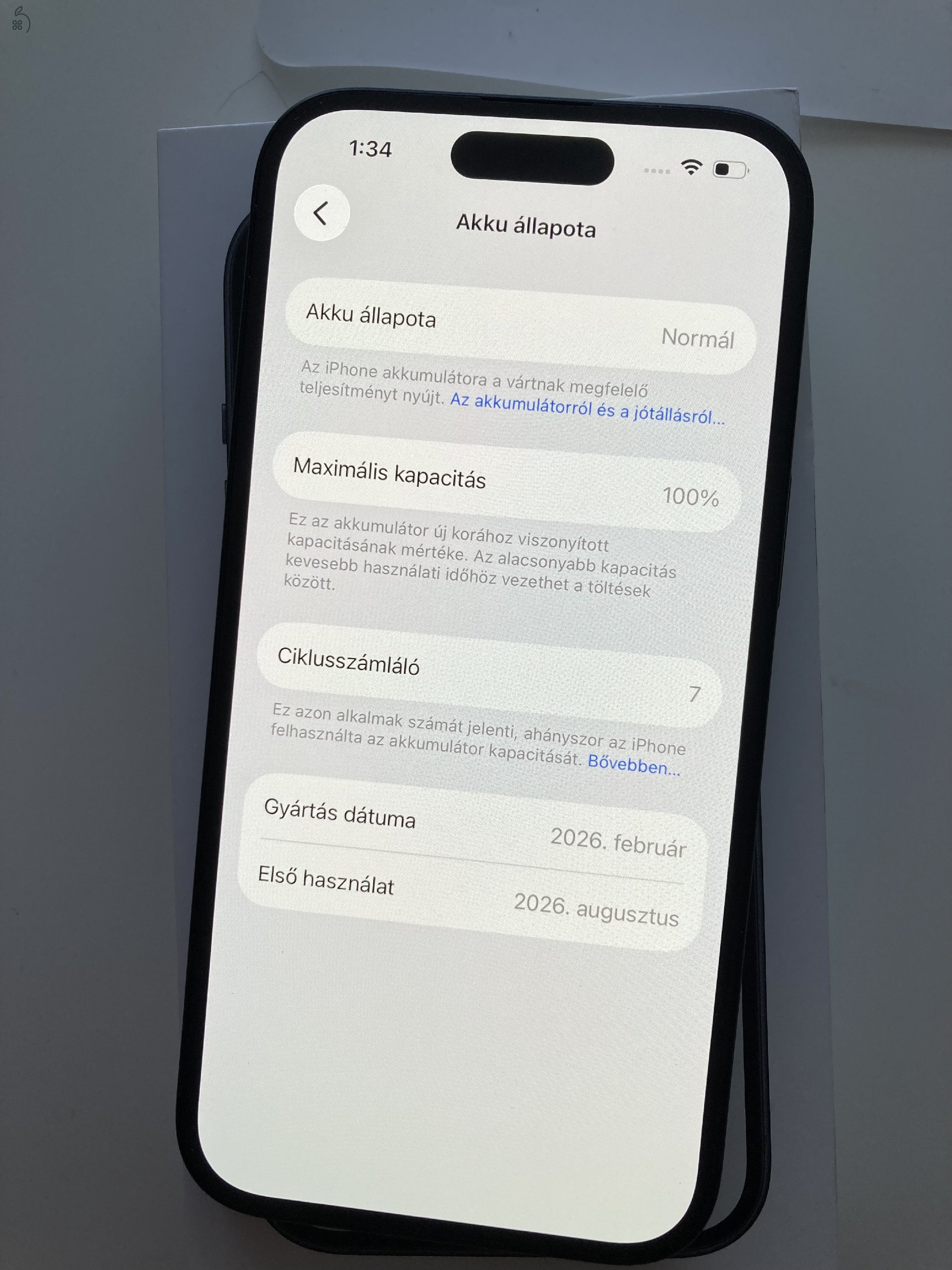 iPhone 15 128GB 7 töltési ciklus!