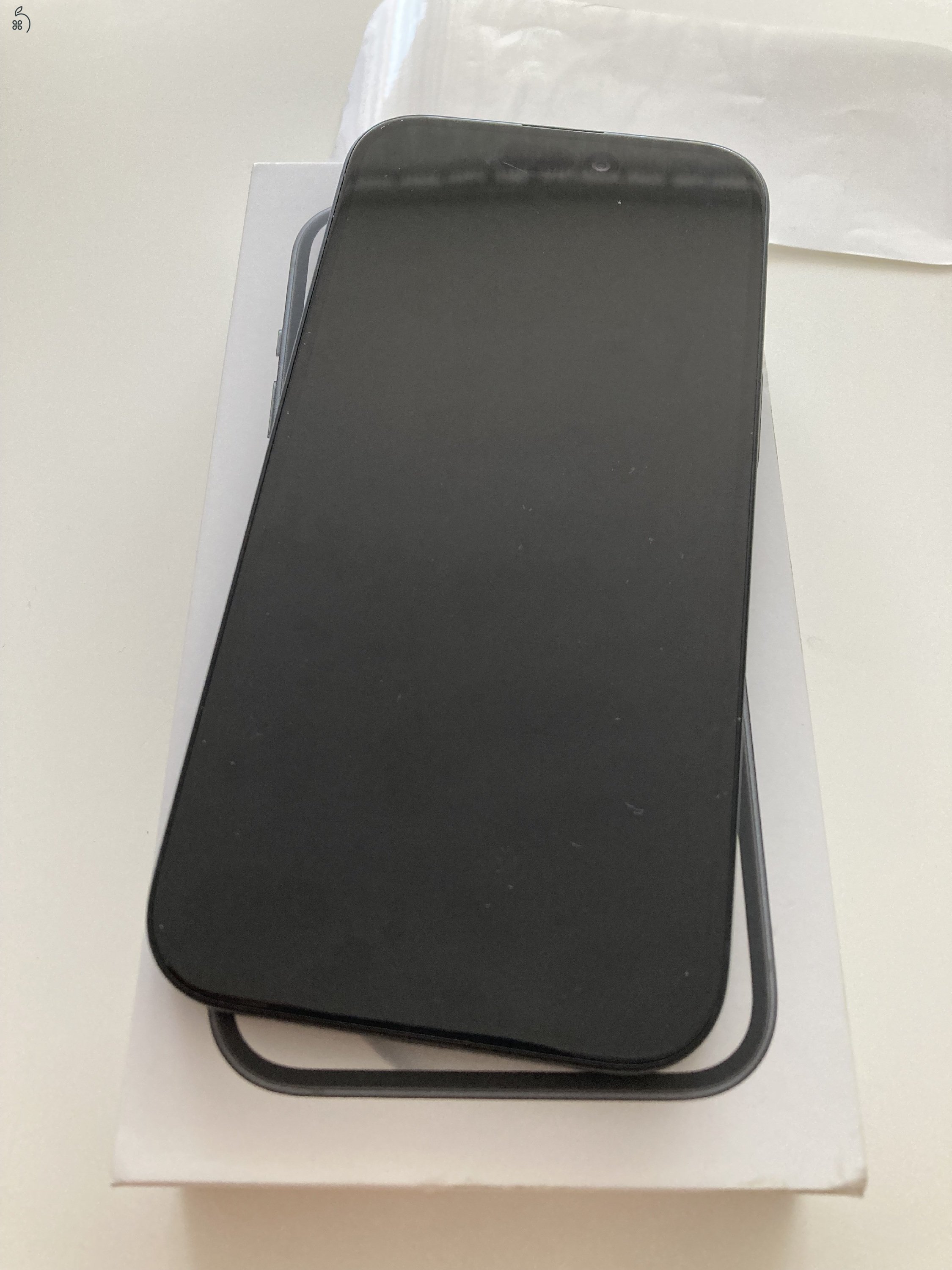 iPhone 15 128GB 7 töltési ciklus!