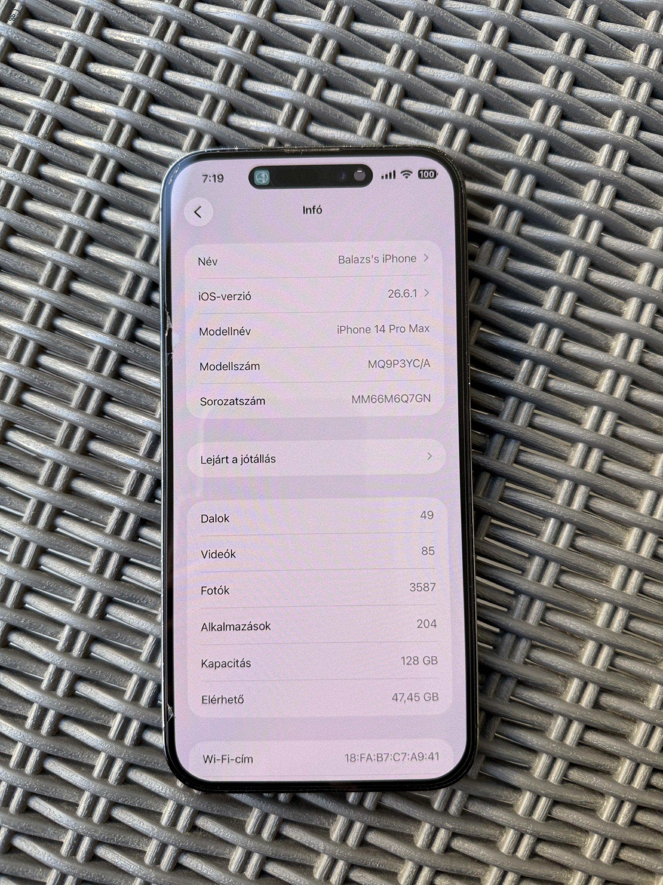 Apple iPhone 14 Pro Max 128 GB Space Black - kártyafüggetlen