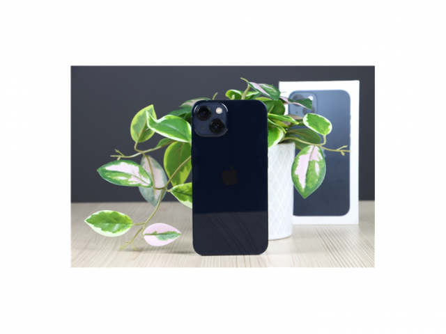 Használt Apple iPhone 13 512GB midnight C+ US-8491