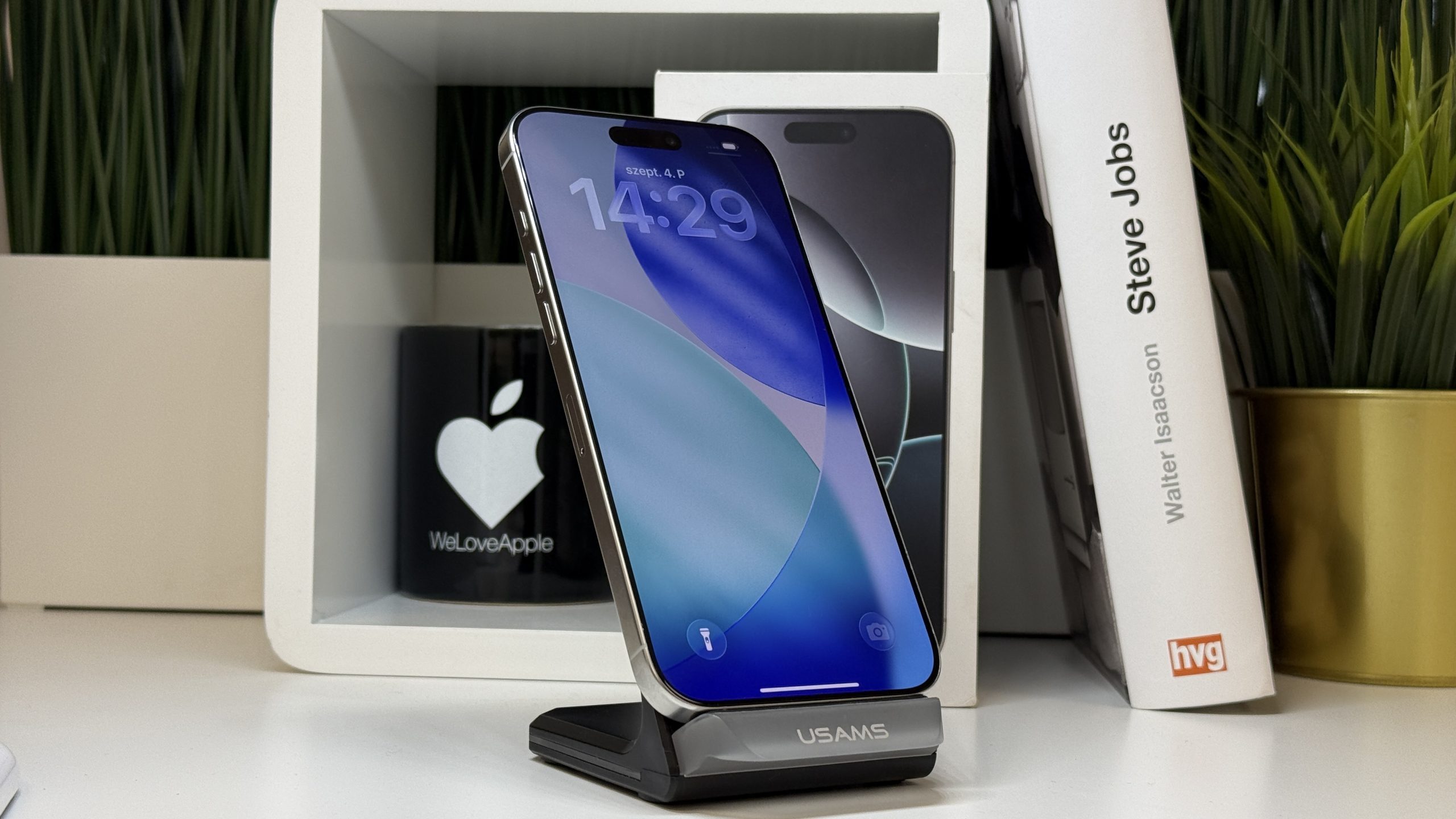 iPhone 16 Pro Max 256GB, Fehér Titán, Független, Számla, 2 Év Garancia, 92%