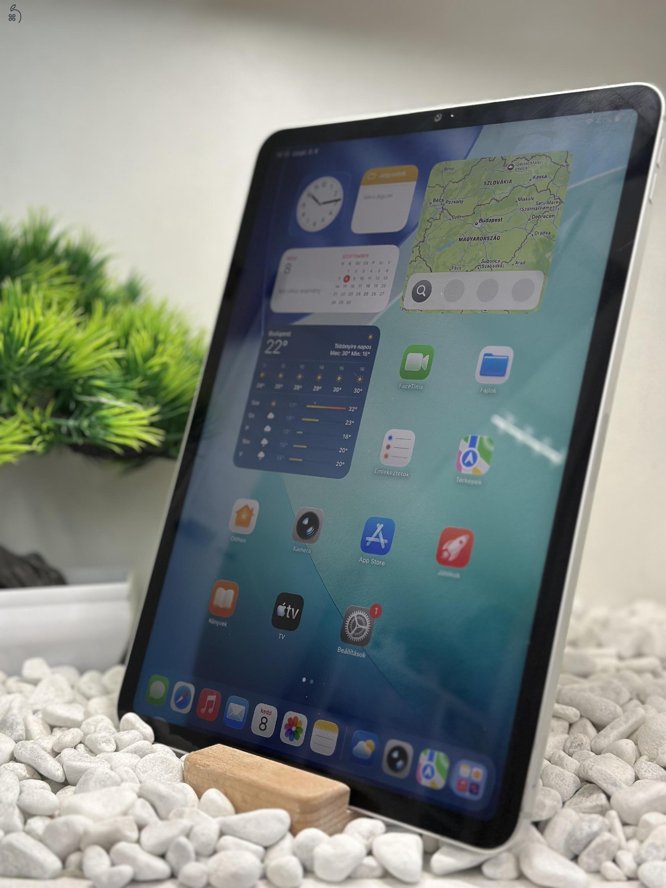 iPad Pro 11 (4. generáció) 128GB WiFI/LTE 92% akkumulátor Megkímélt állapot