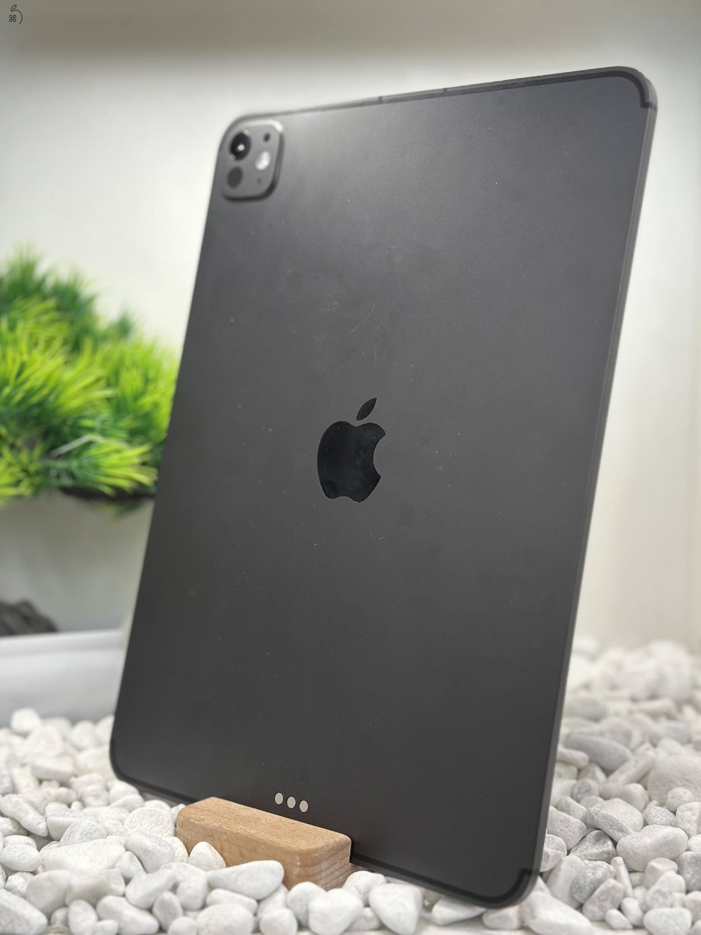 iPad Pro 11 (M5) 256GB WiFI/LTE 97% akkumulátor Újszerű állapot
