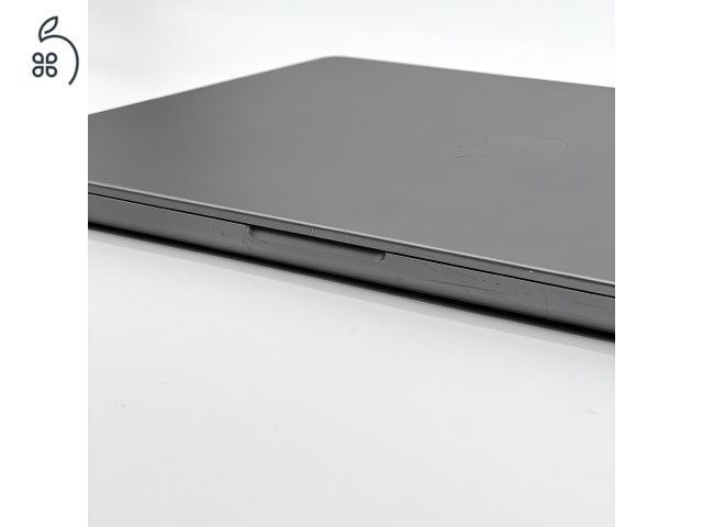 MacBook Pro 16″ 2021, M1 Pro 10 Cores, 16 GB RAM, 16 core GPU, 512 GB SSD, Space Gray 27% Áfás,  0555AB