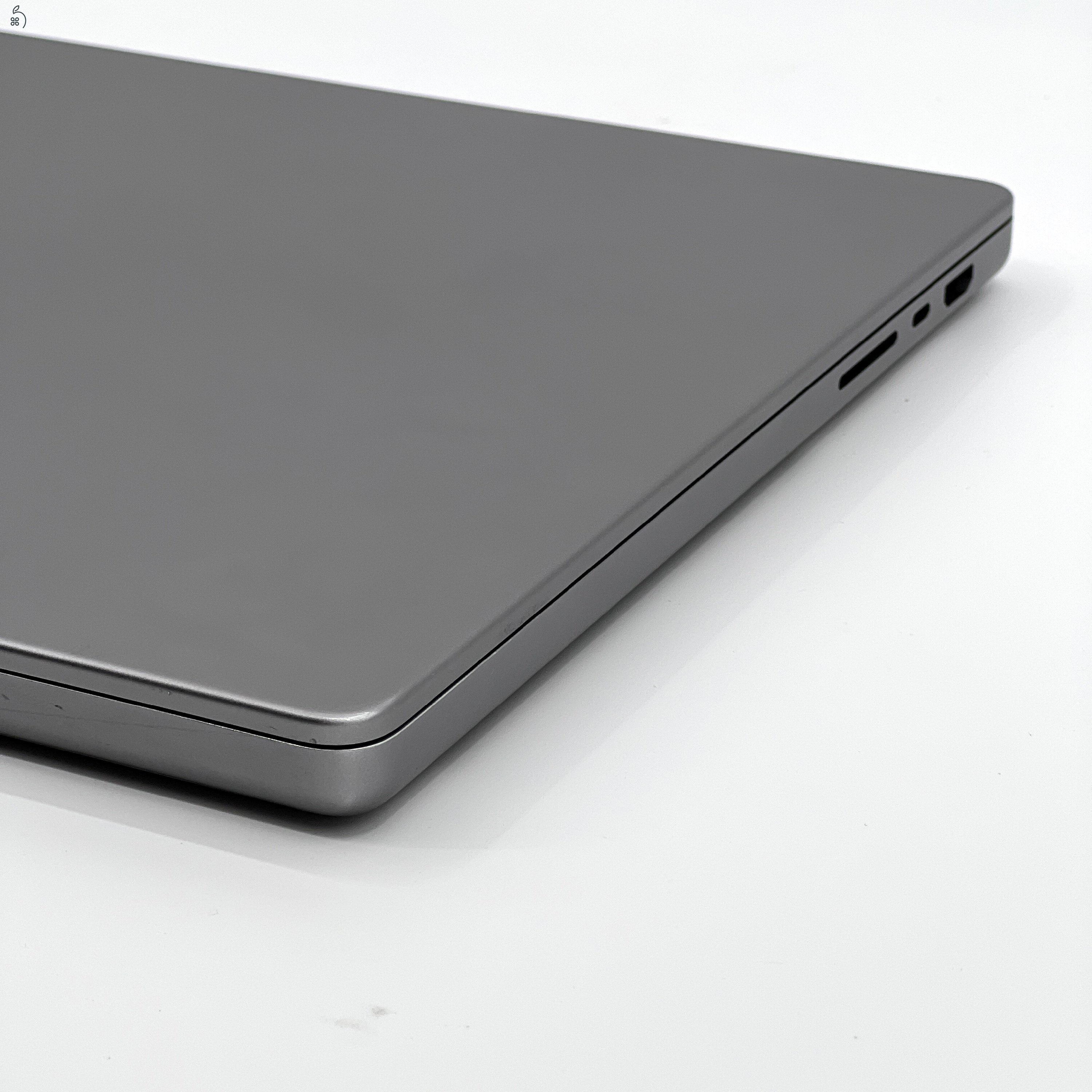 MacBook Pro 16″ 2021, M1 Pro 10 Cores, 16 GB RAM, 16 core GPU, 512 GB SSD, Space Gray 27% Áfás,  0555AB