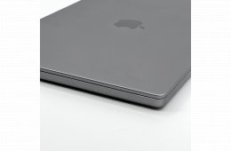 MacBook Pro 16″ 2021, M1 Pro 10 Cores, 16 GB RAM, 16 core GPU, 512 GB SSD, Space Gray 27% Áfás,  0554AB