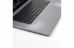 MacBook Pro 16″ 2021, M1 Pro 10 Cores, 16 GB RAM, 16 core GPU, 512 GB SSD, Space Gray 27% Áfás,  0554AB