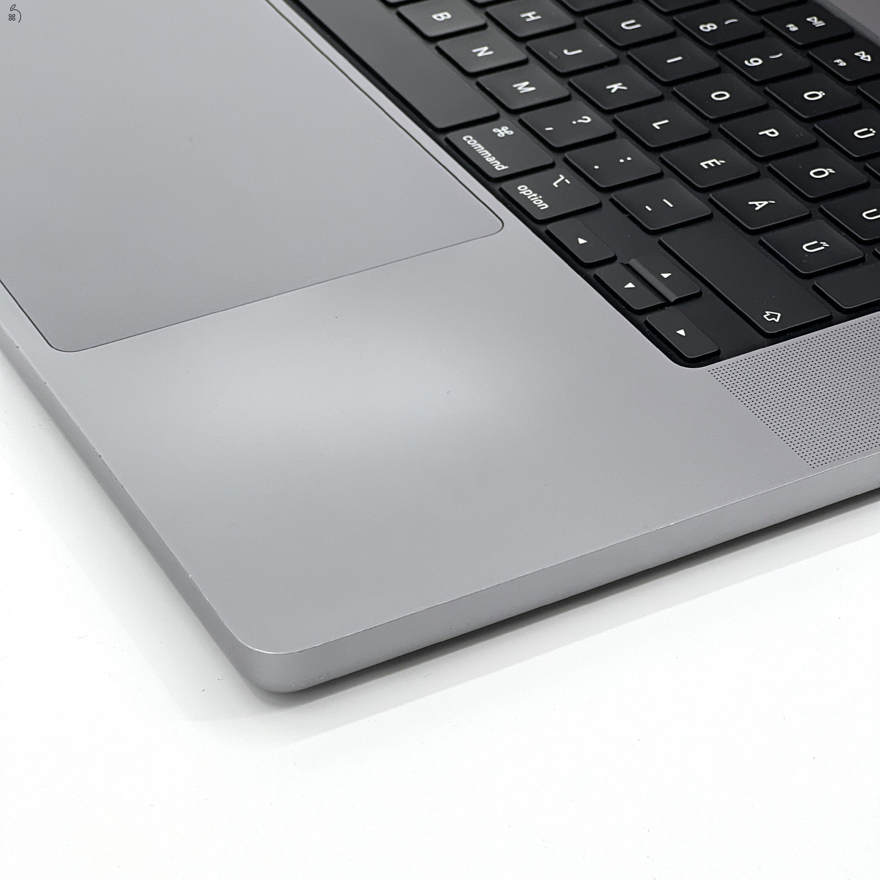 MacBook Pro 16″ 2021, M1 Pro 10 Cores, 16 GB RAM, 16 core GPU, 512 GB SSD, Space Gray 27% Áfás,  0554AB