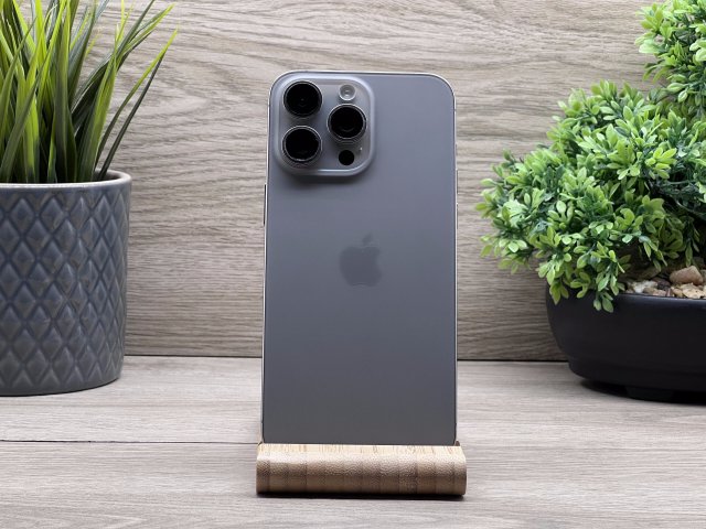 iPhone 15 Pro Max Natural Titanium 256GB 2 ÉV Garanciával Számlával Aksi 100%