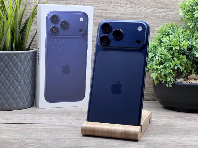 Hibátlan iPhone 17 Pro Max Deep Blue 256GB 2 ÉV Garanciával Számlával