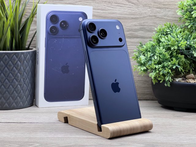 Hibátlan iPhone 17 Pro Max Deep Blue 256GB 2 ÉV Garanciával Számlával