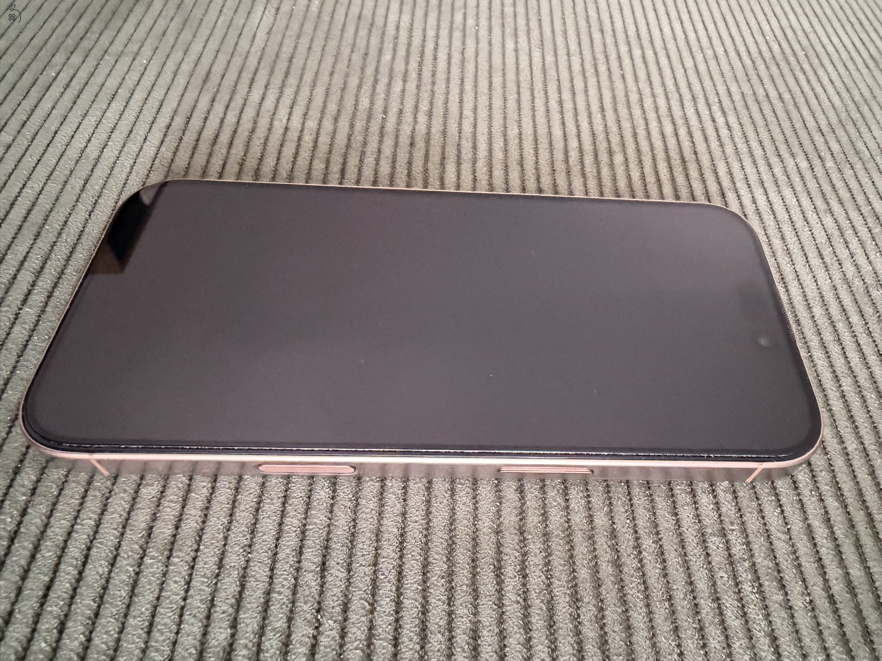 Apple iPhone 16 Pro 128GB Desert titanium + Apple tok