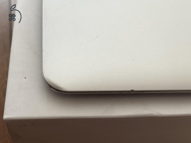 Apple MacBook Air 13 (2017) i7 / 8 GB RAM / 512 GB SSD