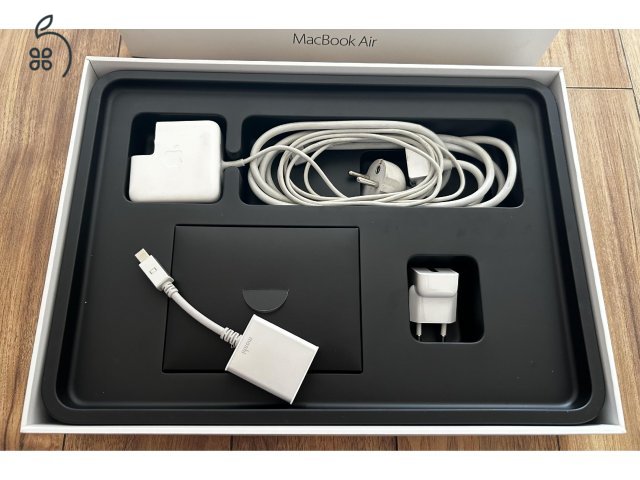 Apple MacBook Air 13 (2017) i7 / 8 GB RAM / 512 GB SSD