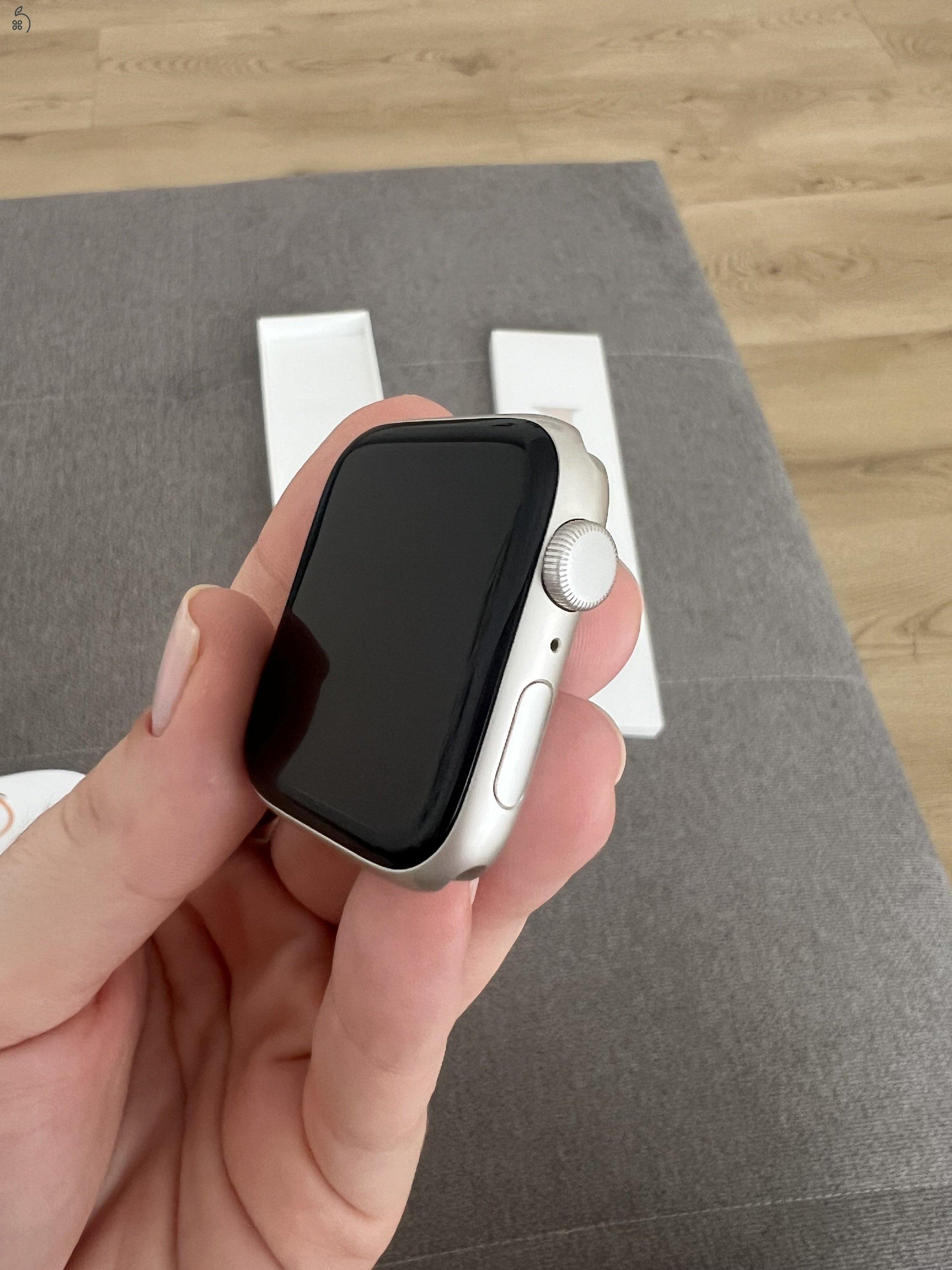 Apple Watch SE2 44mm Starlight