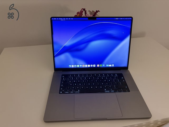 MacBook Pro 16” M1 Max / 64GB 