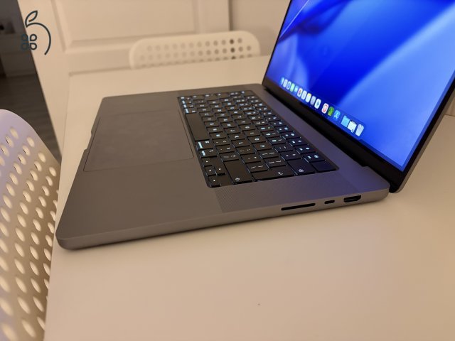 MacBook Pro 16” M1 Max / 64GB 