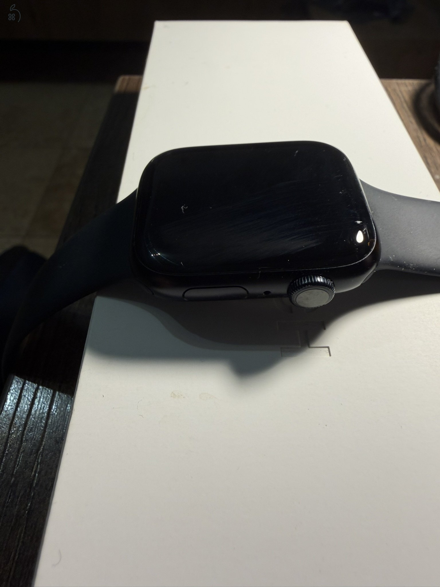 Apple Watch Series 9 45 mm Aluminium – Midnight GPS - dobozzal, töltővel