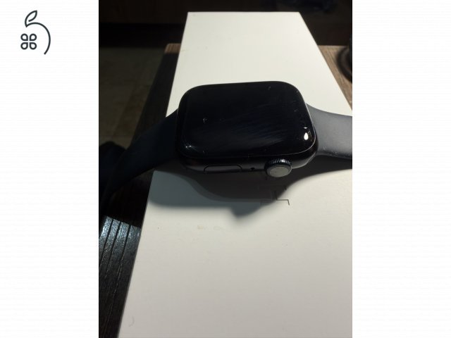 Apple Watch Series 9 45 mm Aluminium – Midnight GPS - dobozzal, töltővel