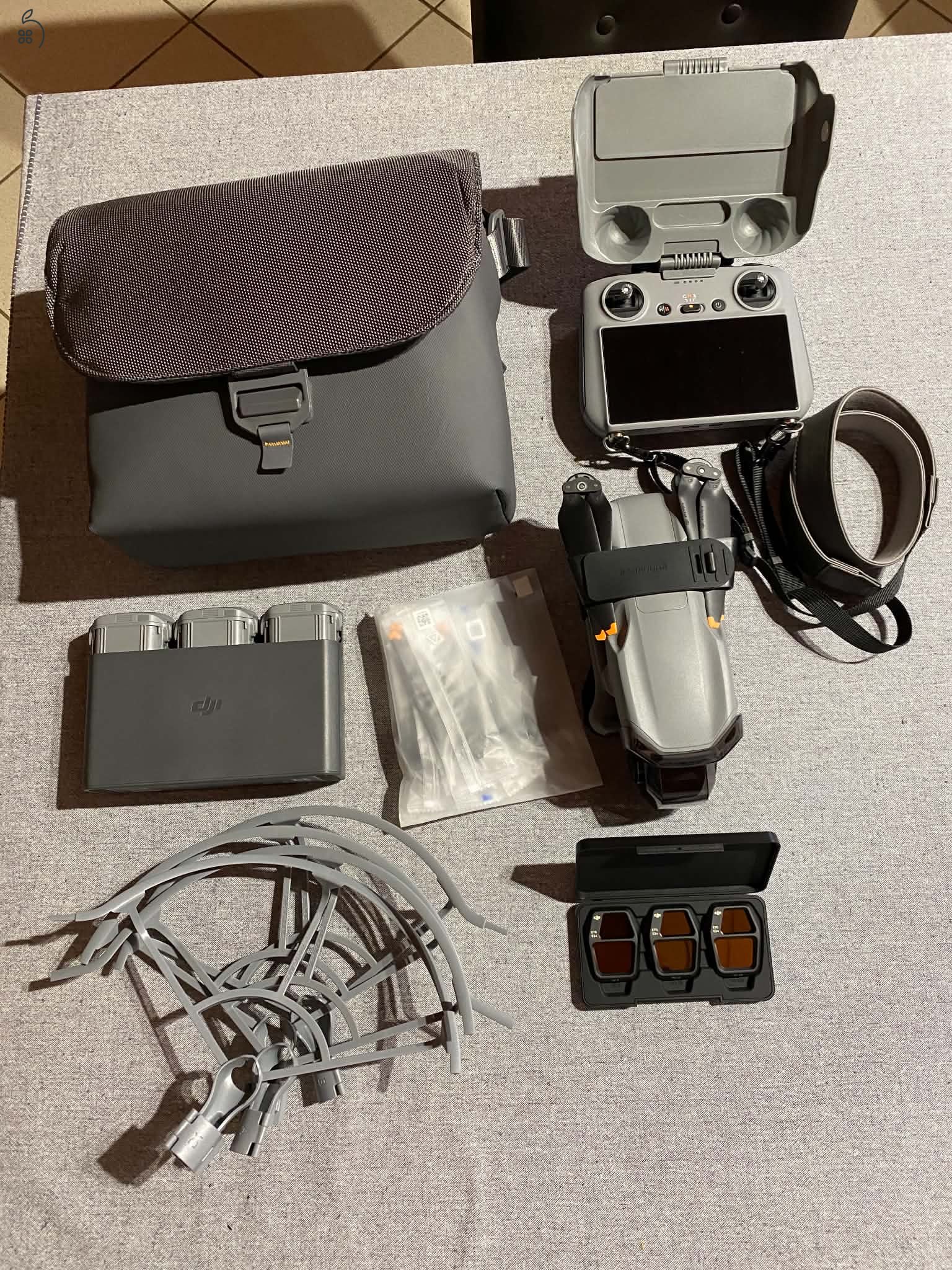 DJI Air 3s fly more combo (dji rc 2)