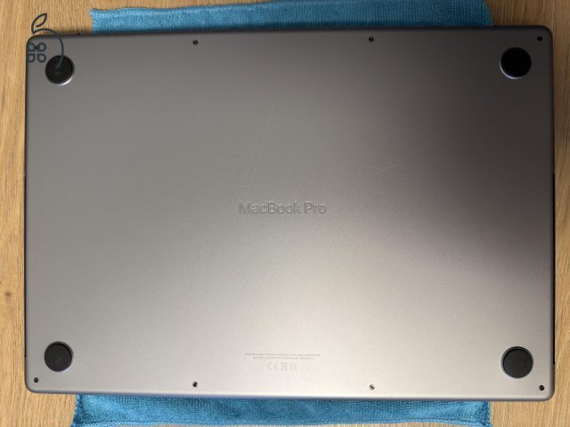 MacBook Pro 16