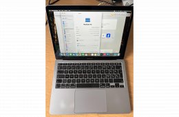 MacBook Air 13