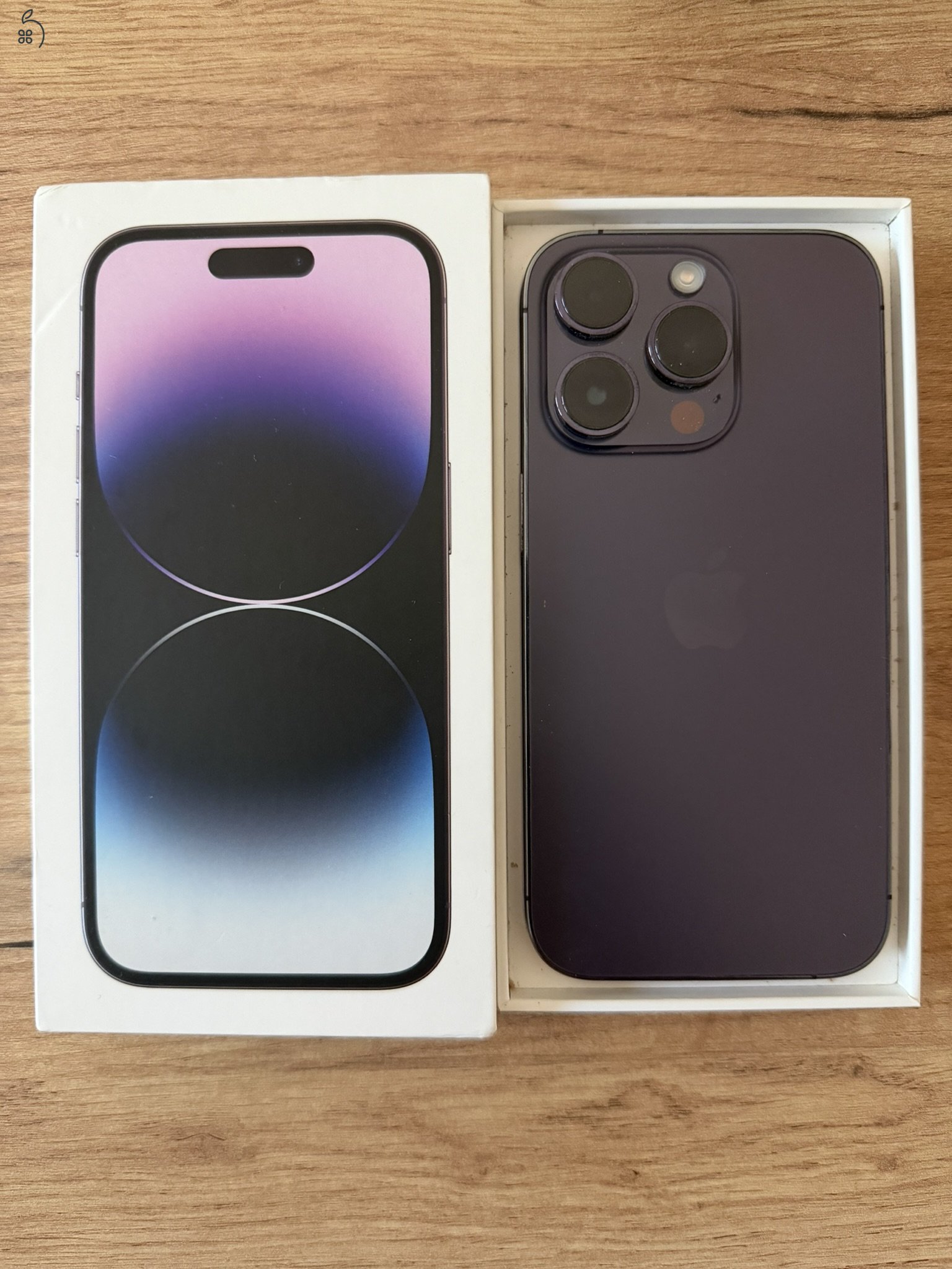 iPhone 14 Pro, 128 GB – kiváló állapotban, ajándék tokokkal