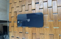 iPhone 13 kék, 128 GB