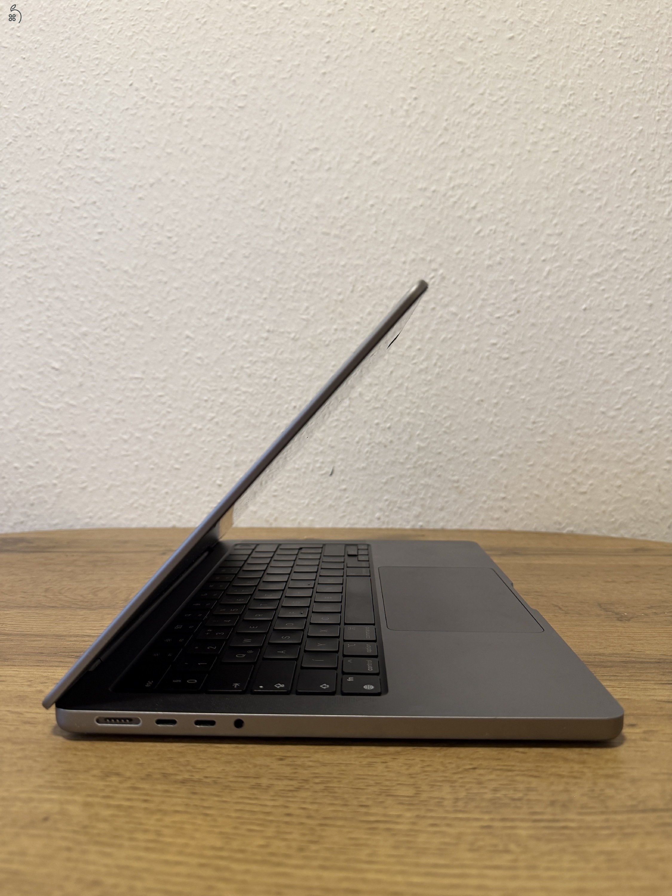 Macbook Pro 14