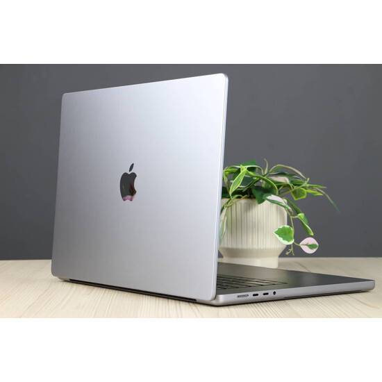 Használt MacBook Pro 16