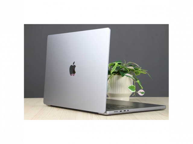 Használt MacBook Pro 16