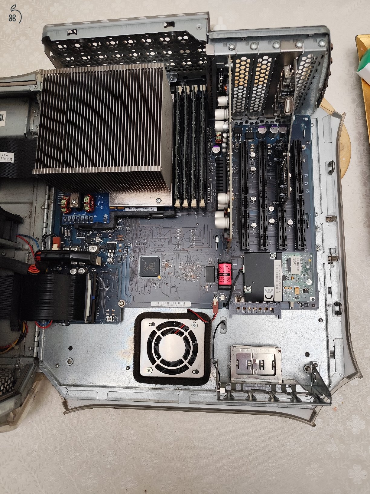 Apple Power Mac G4 MDD 1.25 GHz / 2 GB RAM / Radeon 9000 Pro – működő, megkímélt
