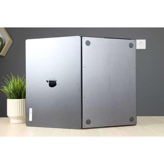 Használt MacBook Pro 16