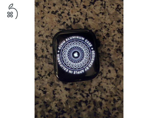 Apple Watch Series 11 42 mm Jet Black