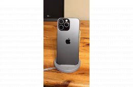 Iphone 16 Pro Max Titan Black 256GB hiba és karcmentes