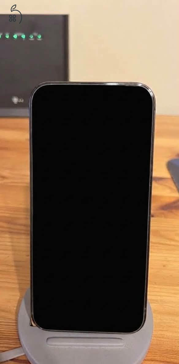 Iphone 16 Pro Max Titan Black 256GB hiba és karcmentes
