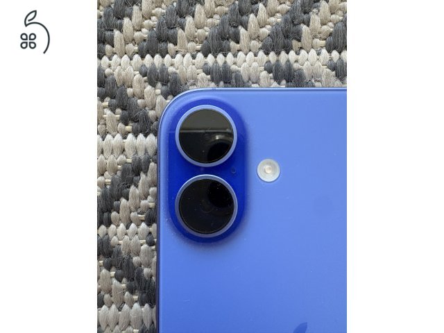 iPhone 16 Ultramarine