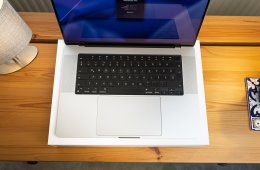 Apple MacBook Pro 16